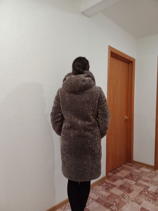 Шуба! Натуральная шерсть!