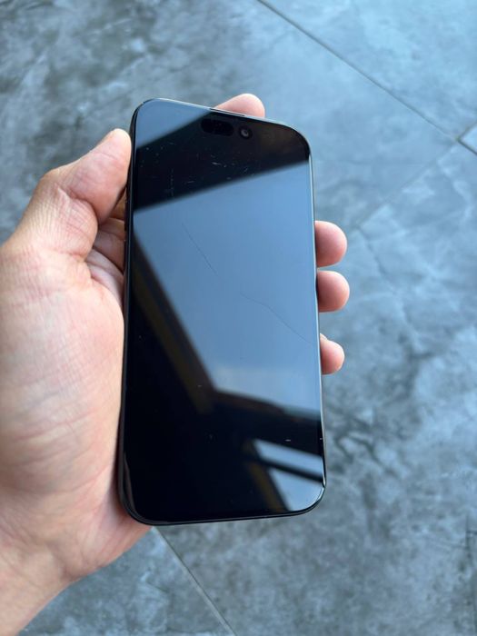 Продам iPhone 15 128gb 81%