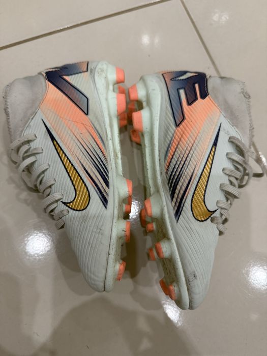 Детски бутонки Nike