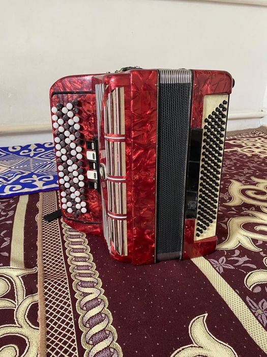 Баян сатылады 5 қатарлы