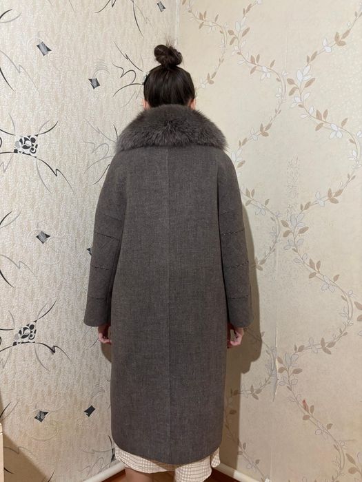 Пальто сатылады,