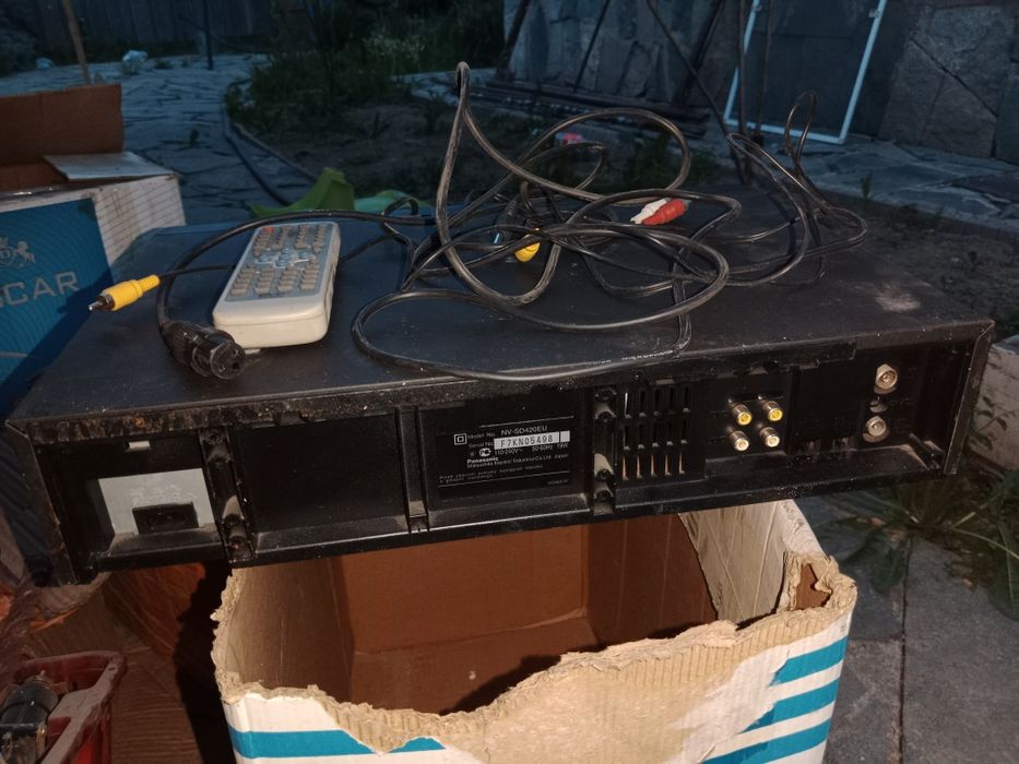 Видеомагнитофон Panasonic