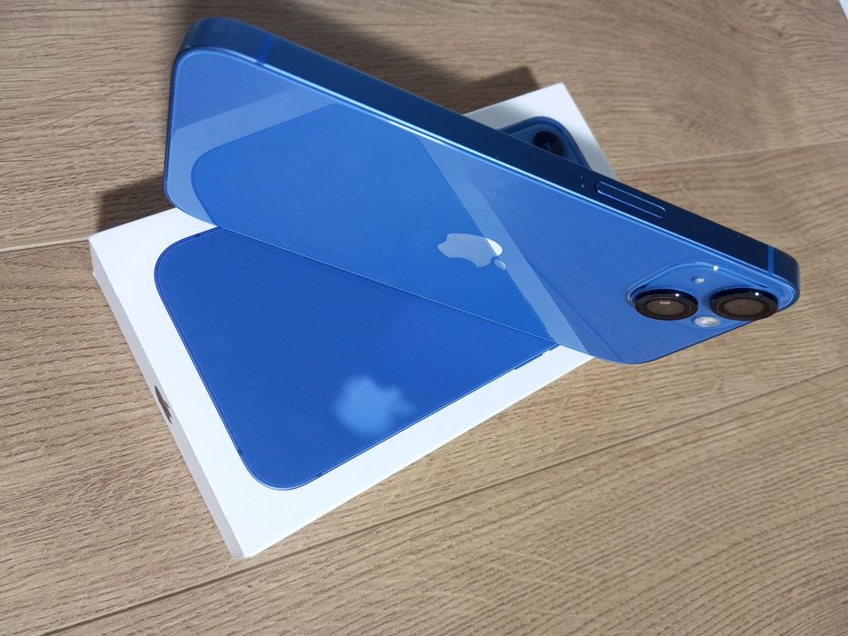 iPhone 13 сатылады