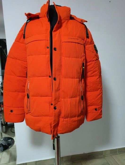 Geaca calduroasa, rezistentă la vânt, ploaie,structură lana high-tech