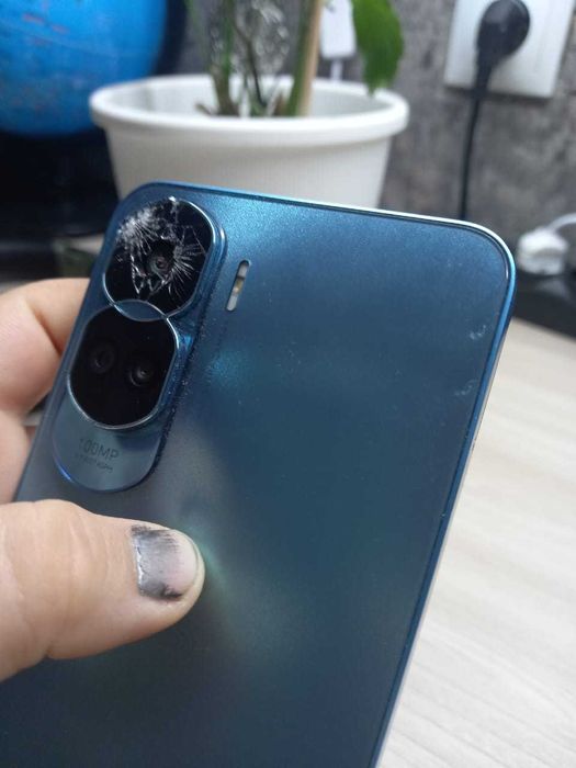 Honor 90 лайт дисп сломан