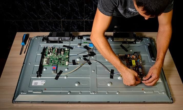 Срочный ремонт телевизоров.