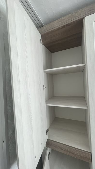 Продам спальный гарнитур