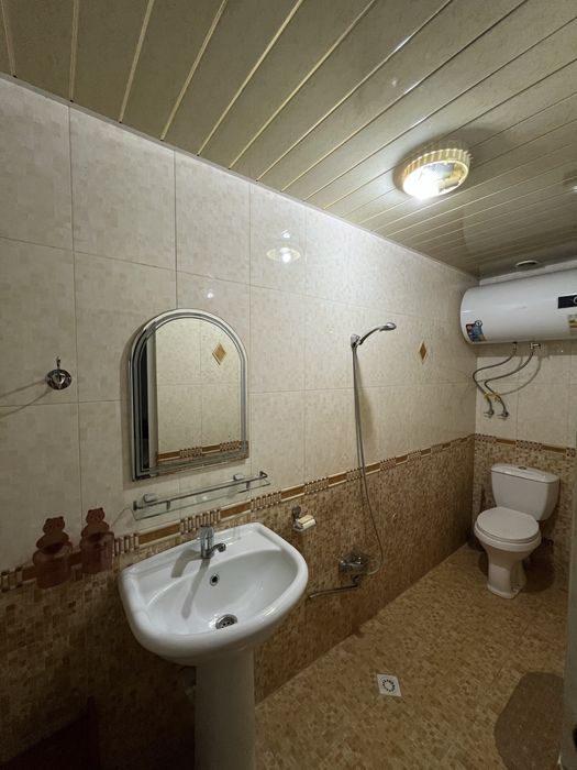 Hovli sotiladi 8,5 sotik Tokzor mahallada