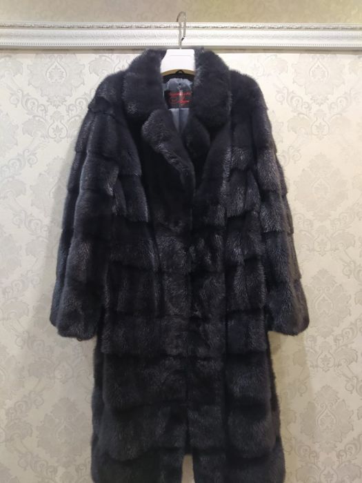 Продам норковую шубу