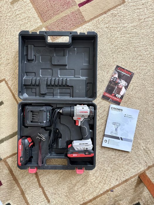 Шуруповерт CROWN CT21104XS-2BMC