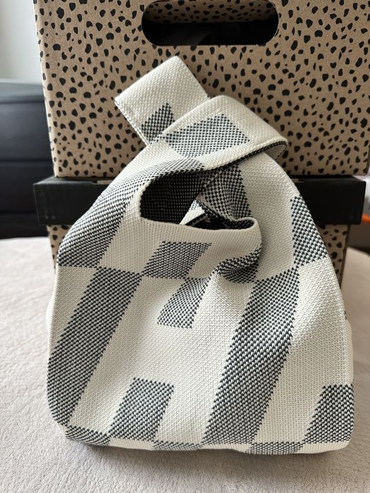 Лот плетени кокетни чанти