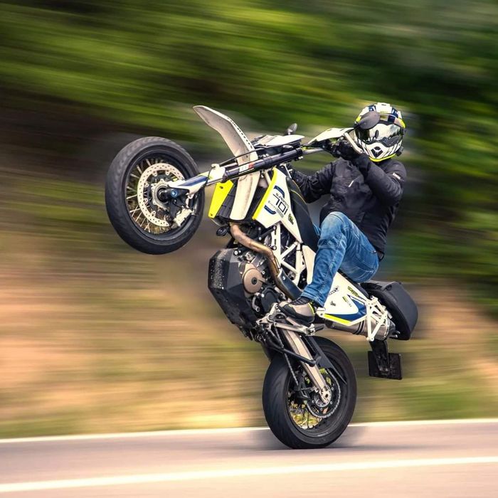 Husqvarna 701 Supermoto 2018