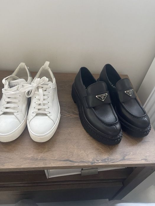 Обувки Prada, Hogan