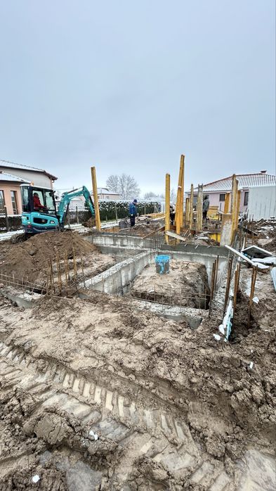 Багер,Бобкат, Самосвал