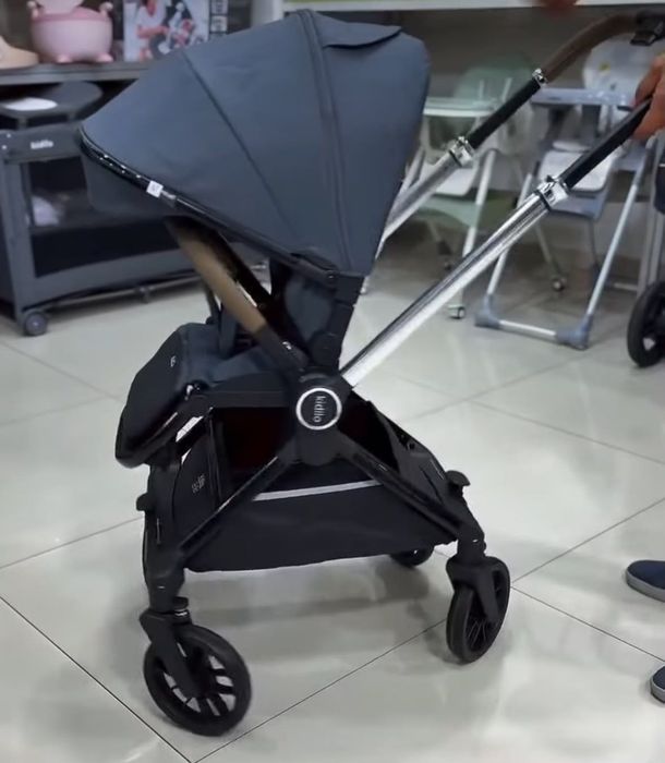 Продам коляску Kidilo