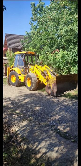 Închiriez/Prestez servicii cu buldoexcavator