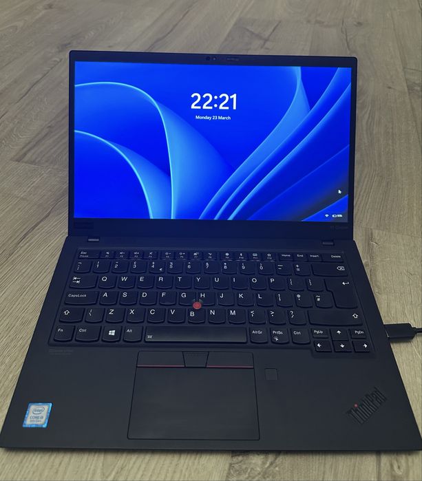 Lenovo ThinkPad X1 Carbon