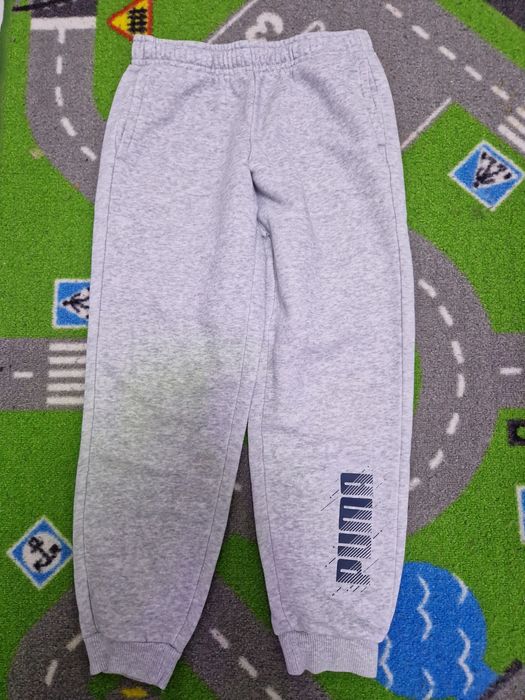 Vand pantaloni trening Puma