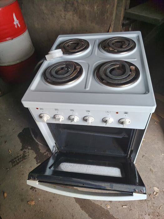 Продам электрическая плита
