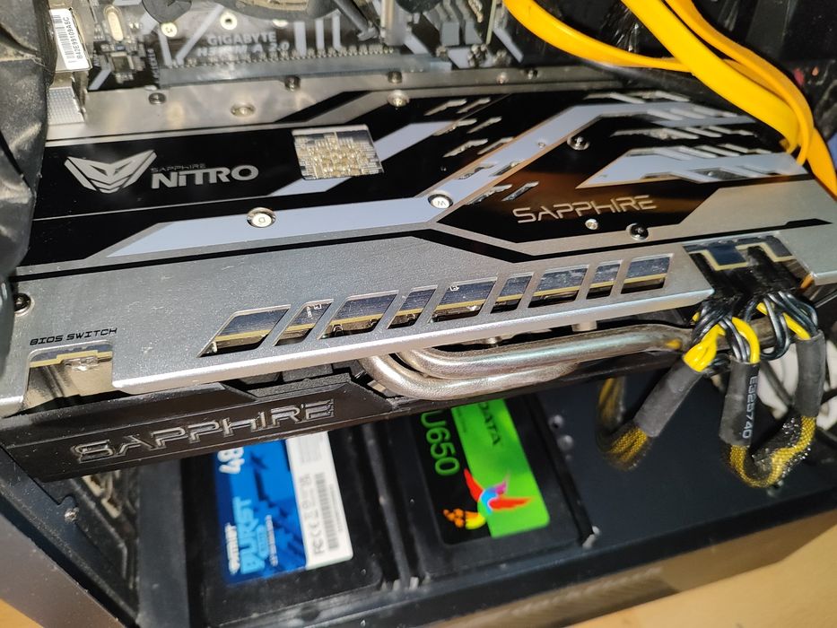 Vând Radeon RX 580 4GB