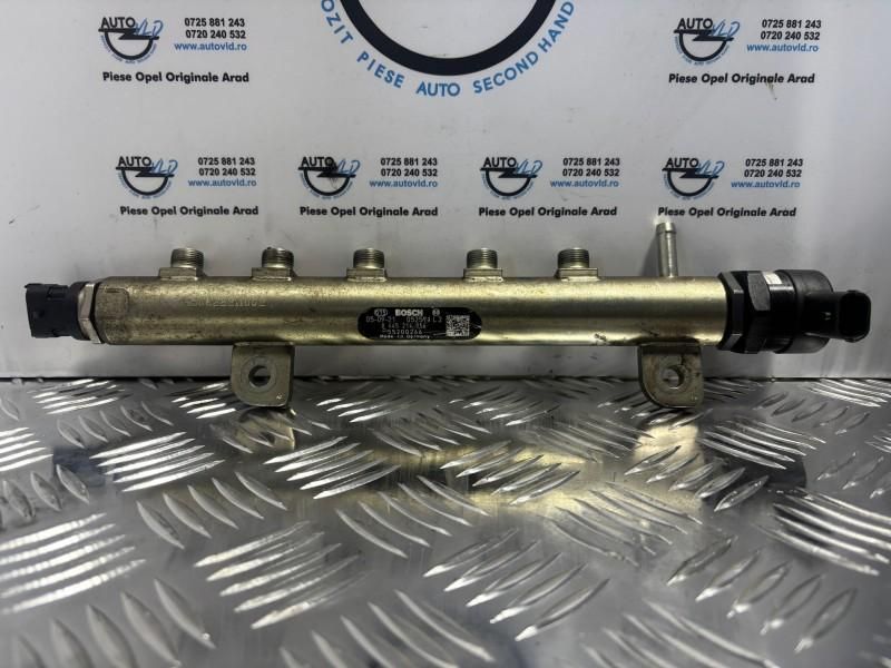 Rampa injectoare Opel Vectra C facelift 1.9 CDTI ; 1.9 CDTI Z19DT; Z19