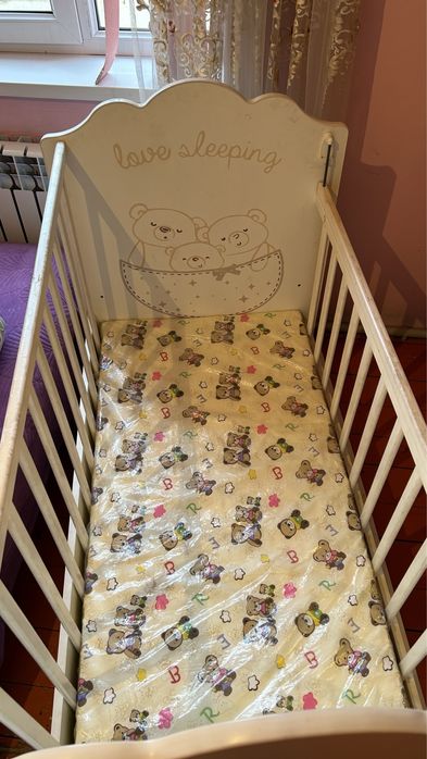 Детская кровать.1м 60см