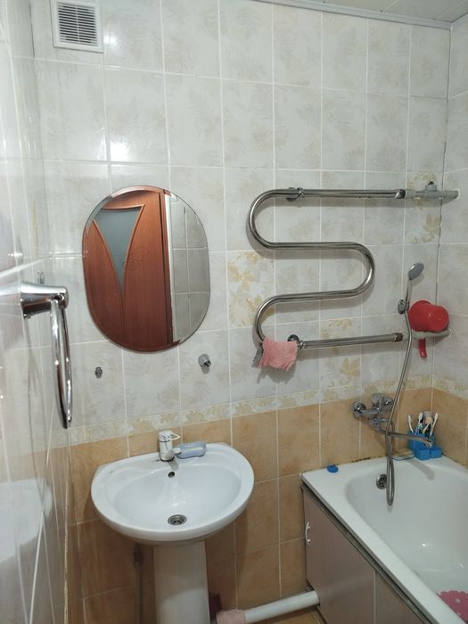 Үй сатылады 2бөлмелі