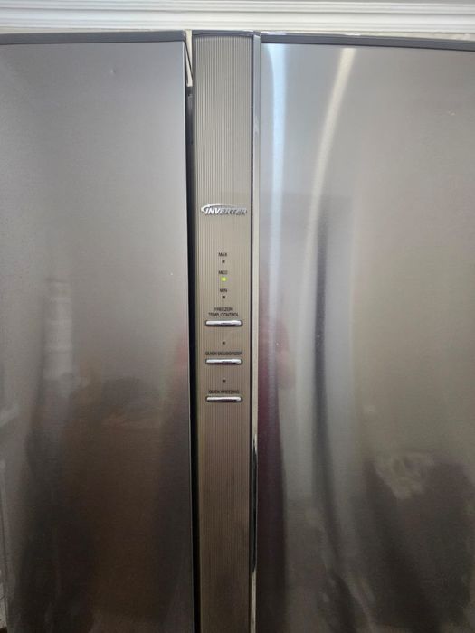 Продам холодильник 3камерный Ранасоник