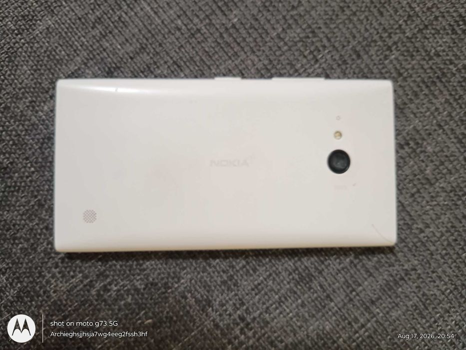 Nokia Lumia 735 – бял – Windows 10 Mobile