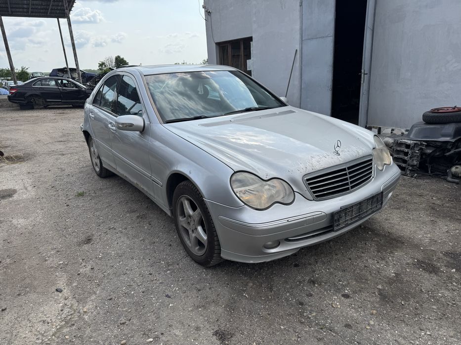 Mercedes W203 C270 CDI 170кс. Автоматик  2002г. - НА ЧАСТИ