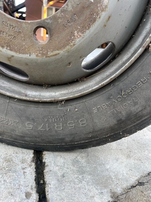 Cauciucuri Pirelli 205/75 R 17.5  cu jante otel Vario/Atego/Eurocargo