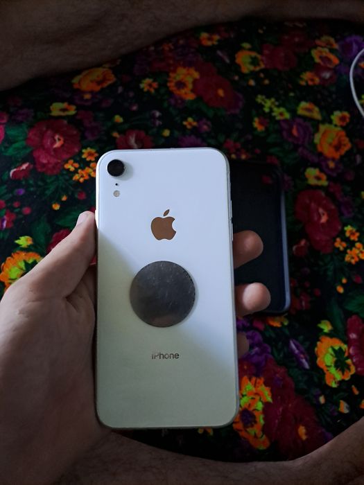 Iphone xr sotiladi