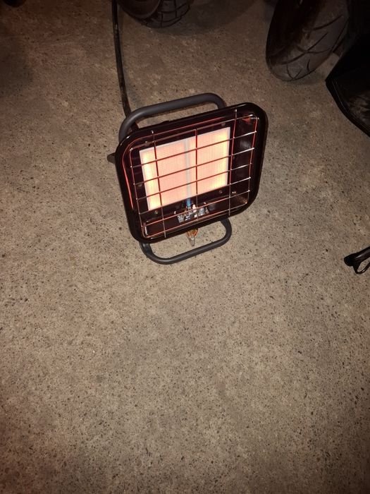 Продам газовый обогреватель