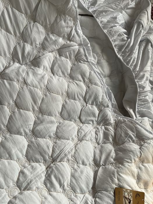 Продам Новый Наматрасник