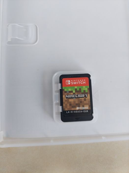 [NSwitch] Vând Minecraft original pentru Nintendo Switch //poze reale