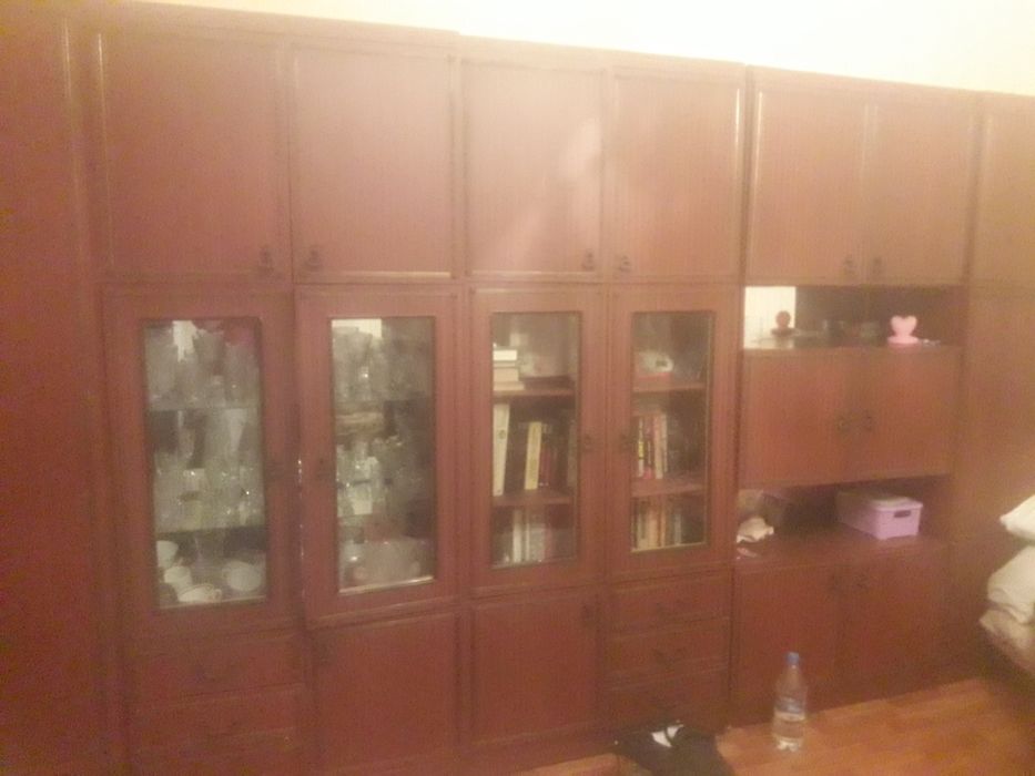 Стенка зал Б У для всех случаях