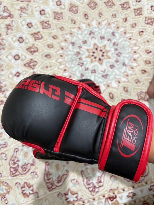 Перчатка черепаха