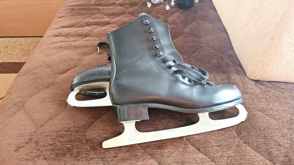 кънки за лед N40