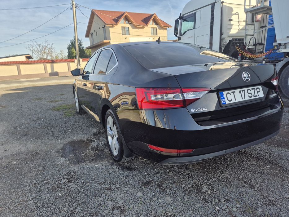 Vand Scoda Superb Diesel 2.0  2017