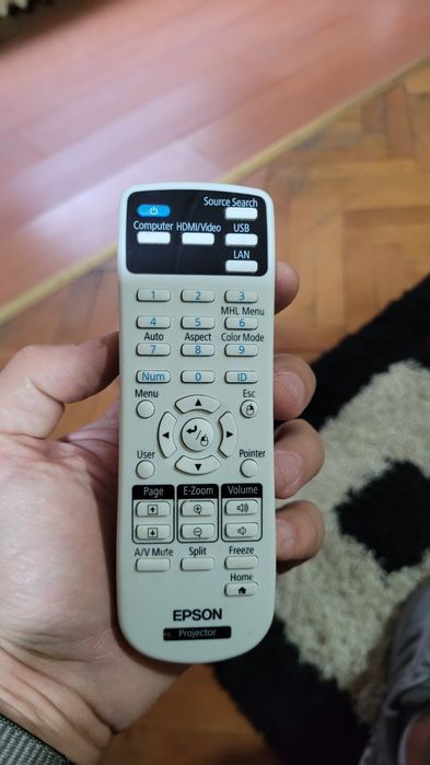 Проектор Epson EB-X05