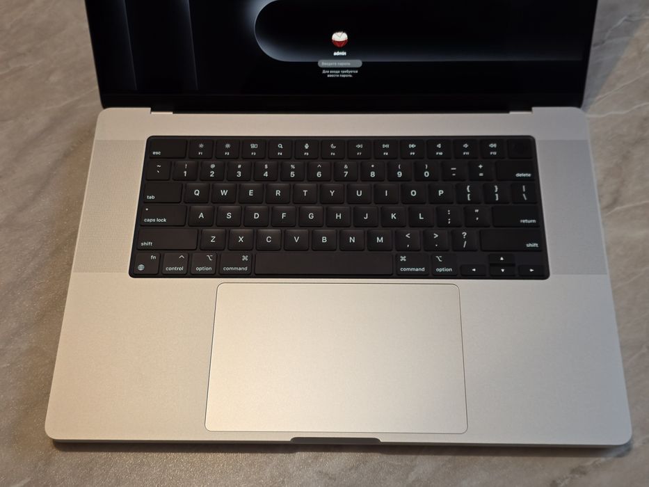 Apple MacBook Pro 16 M3PRO 7 циклов