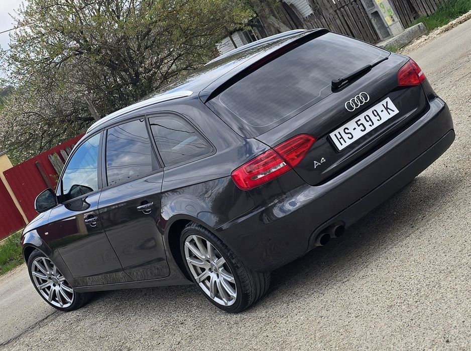 Audi A4 B8 * 1.8 Tfsi * S-Line