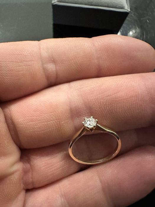 INEL de logodna cu DIAMANT