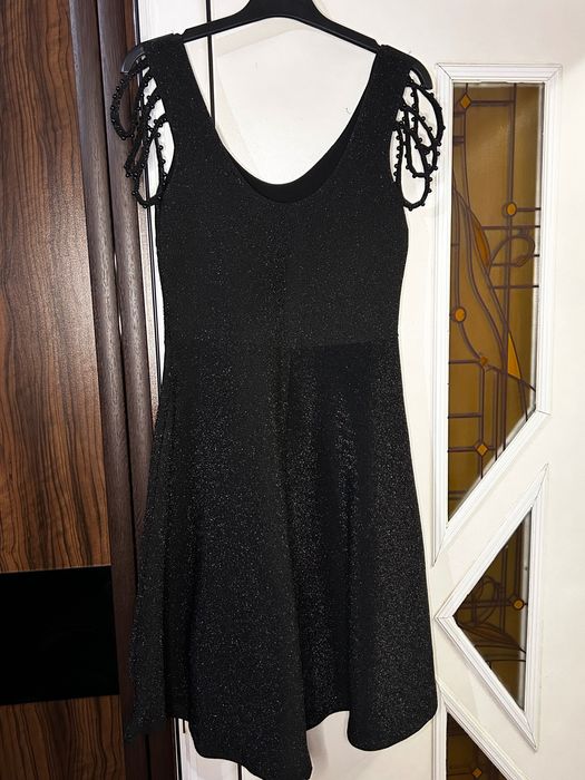 Блестяща   рокля