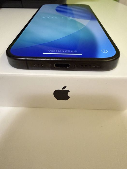 Iphone 15 pro 256 Black Titanium