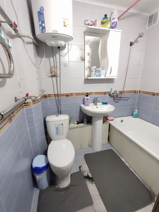 Продам 2-комн (4-32, 1 эт)