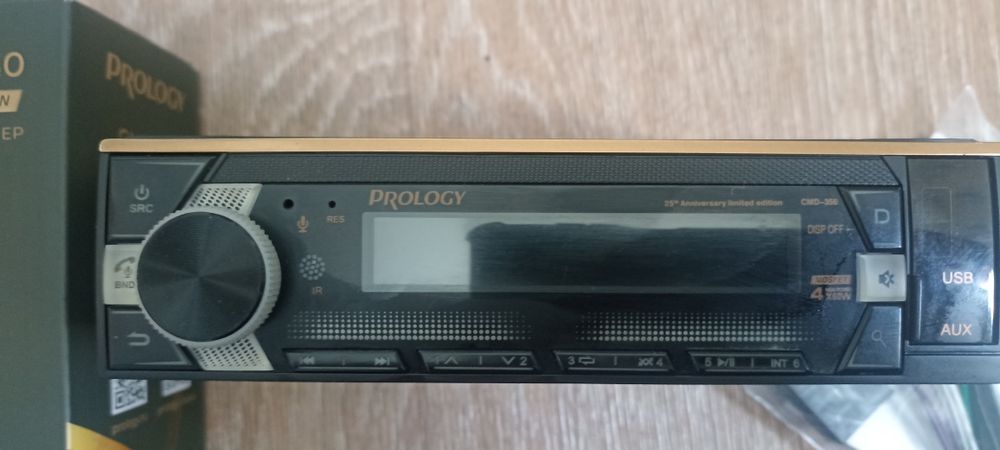 Продам магнитолу.