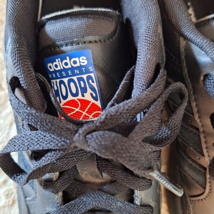 Кроссовки adidas hoops
