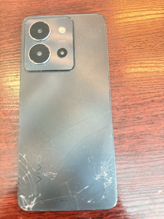 продам Vivo Y36.