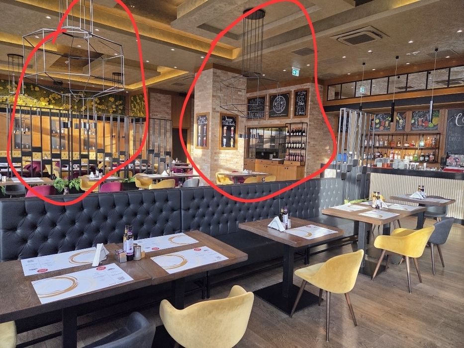 Mobilier si corpuri de iluminat restaurant